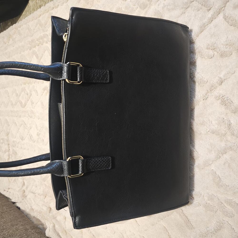 Call It Spring Black Tehachapi Tote Bag - Picture 3 of 9
